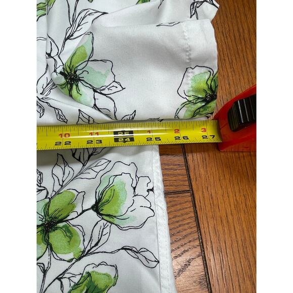 Men’s Floral Button-Up Shirt XXL White Green  Flowers Casual Lightweight Summer - Picture 4 of 6